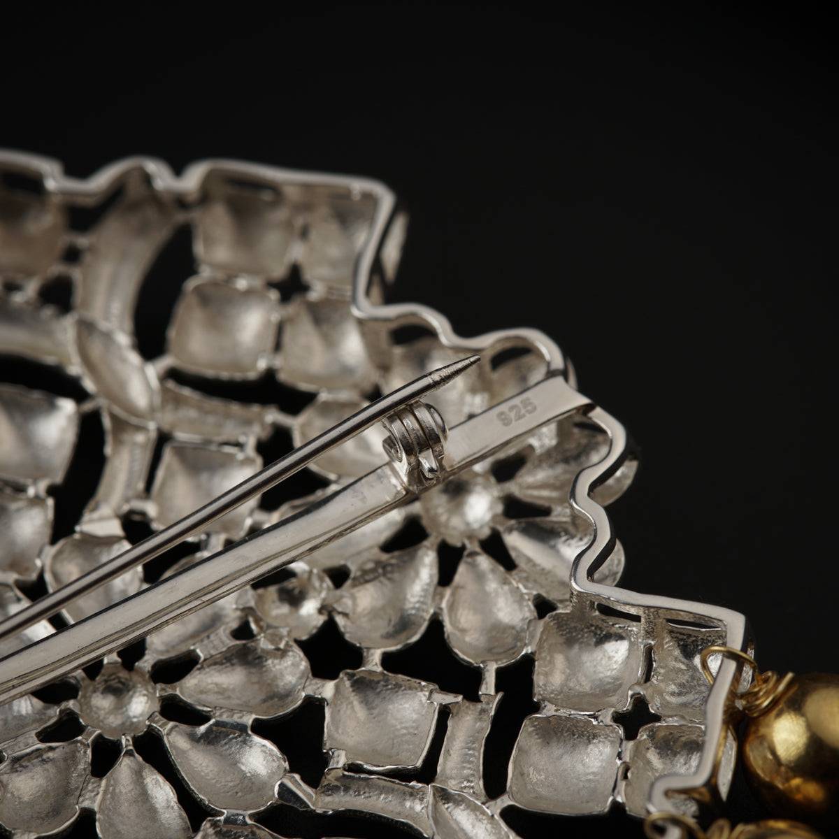 The Kusum Filigree Brooch: Big