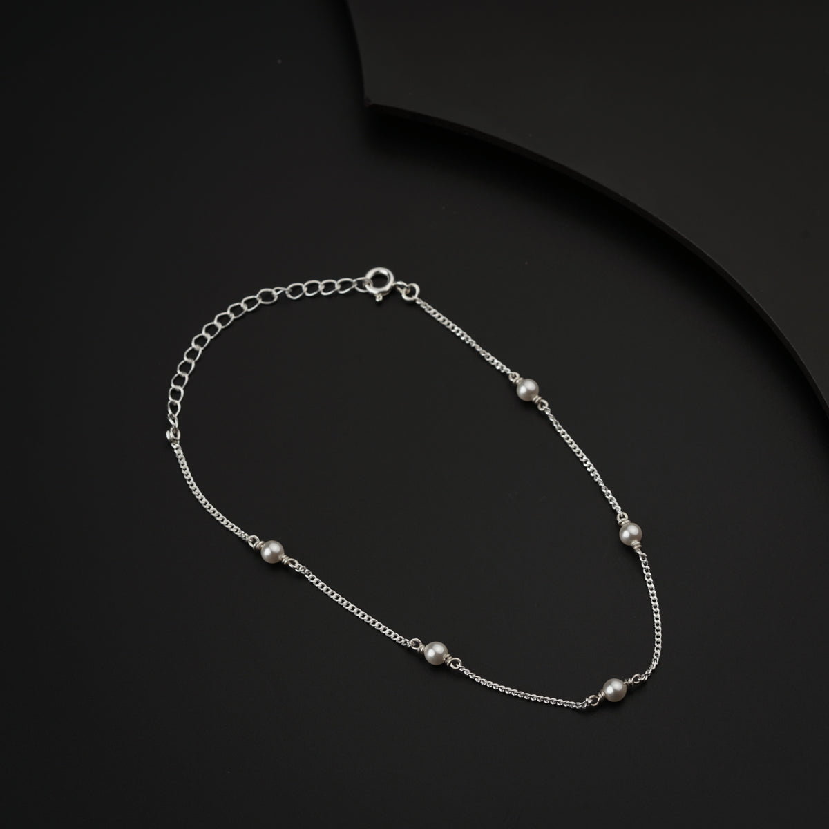 Classic Pearl Silver Anklet for ethnic outfit