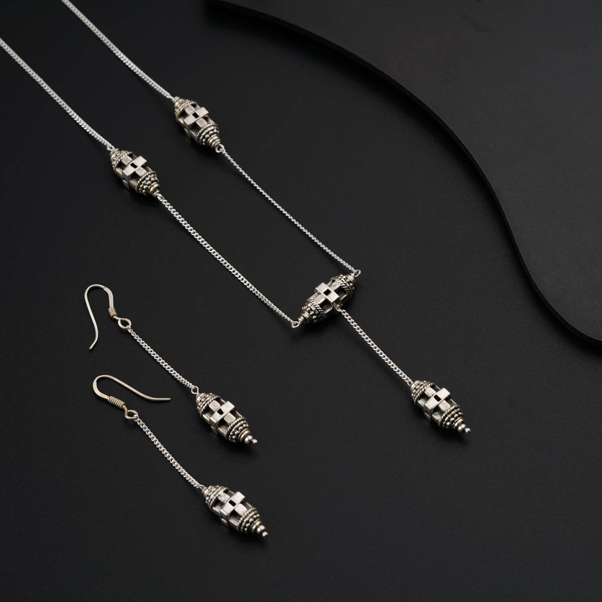 Versa Glimmer: Dainty Silver Bead Set