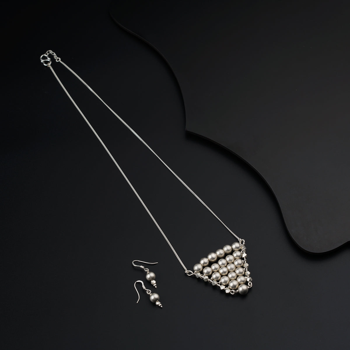 Silver Beads Triangle Set