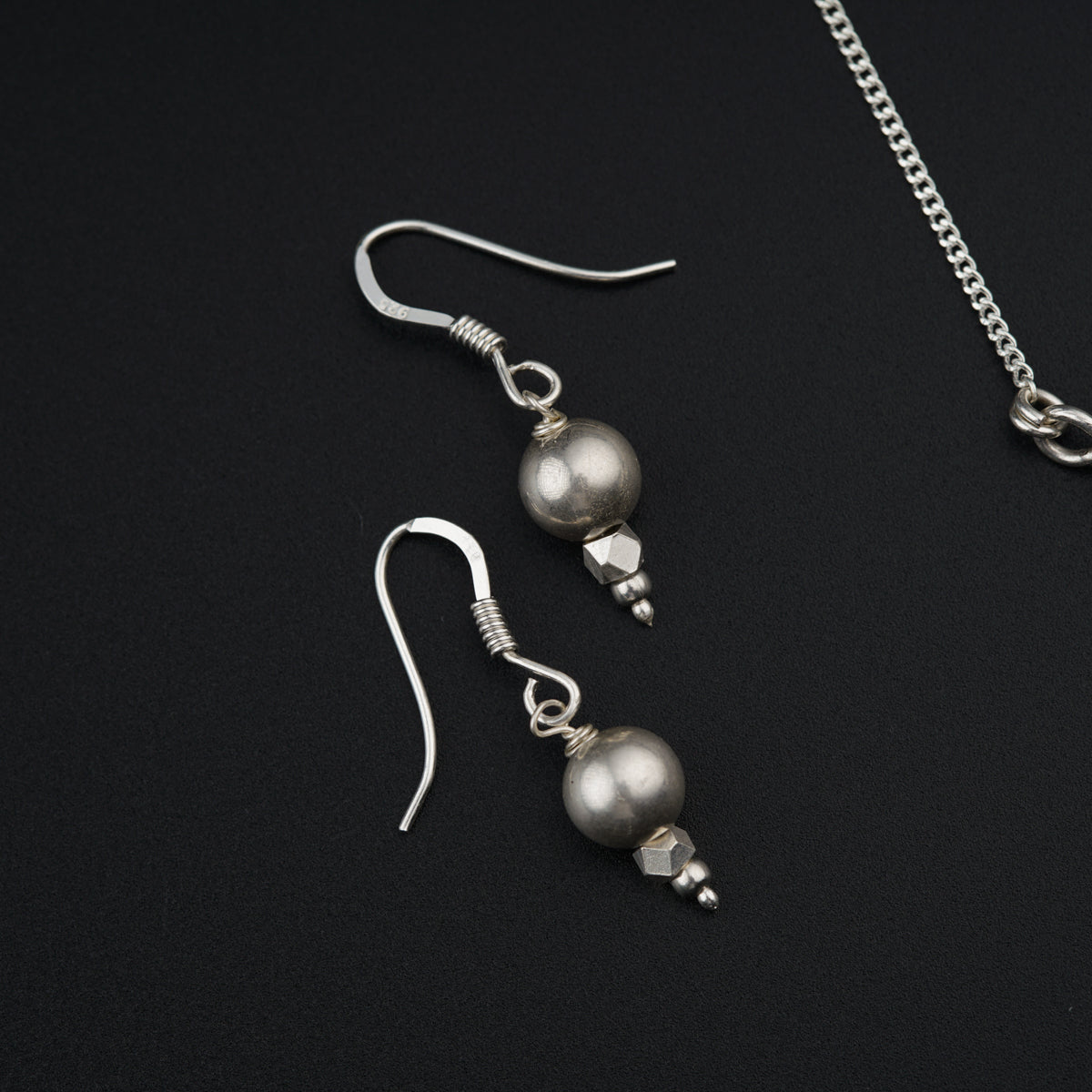 Silver Beads Triangle Set