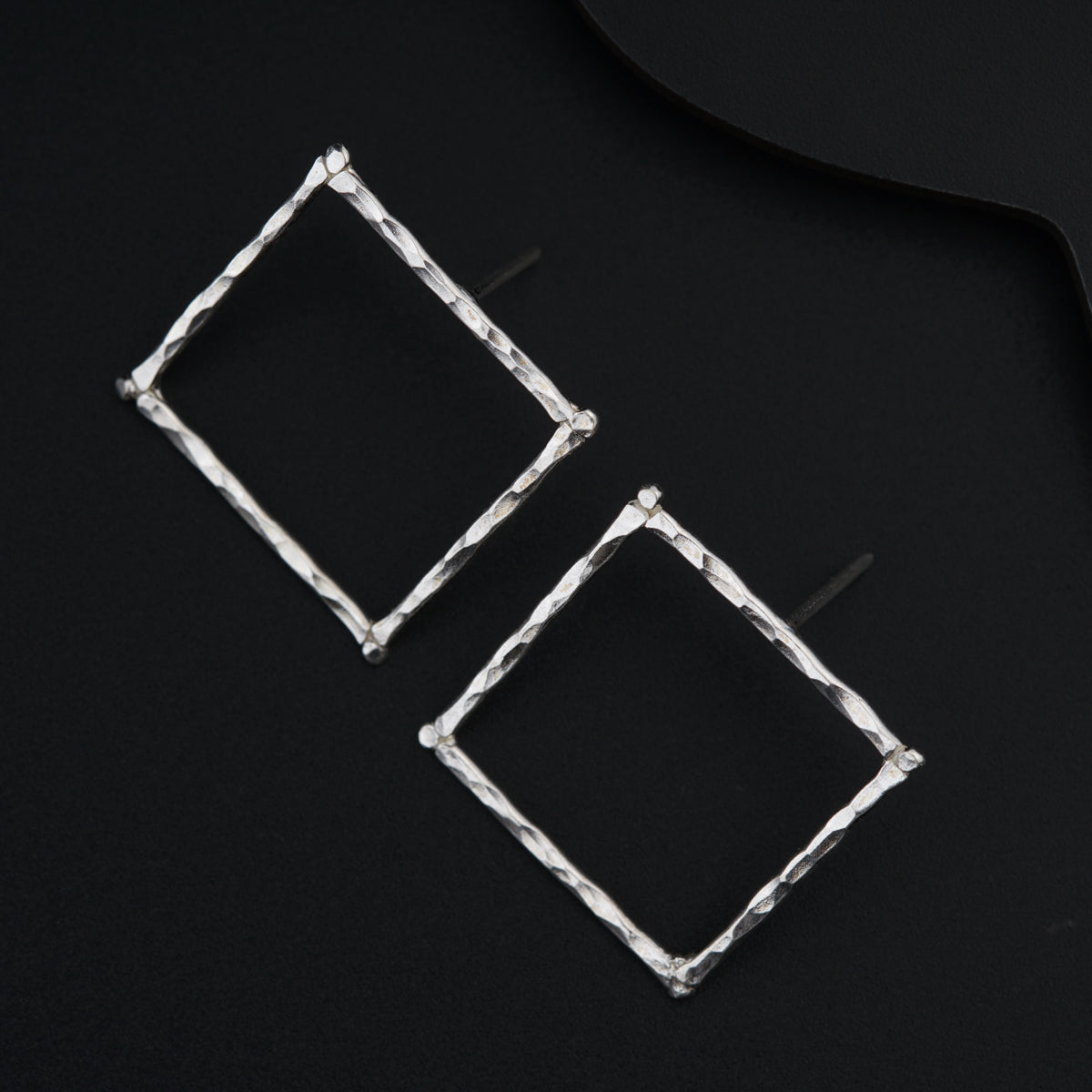 Handmade Square Earring (Hammered)