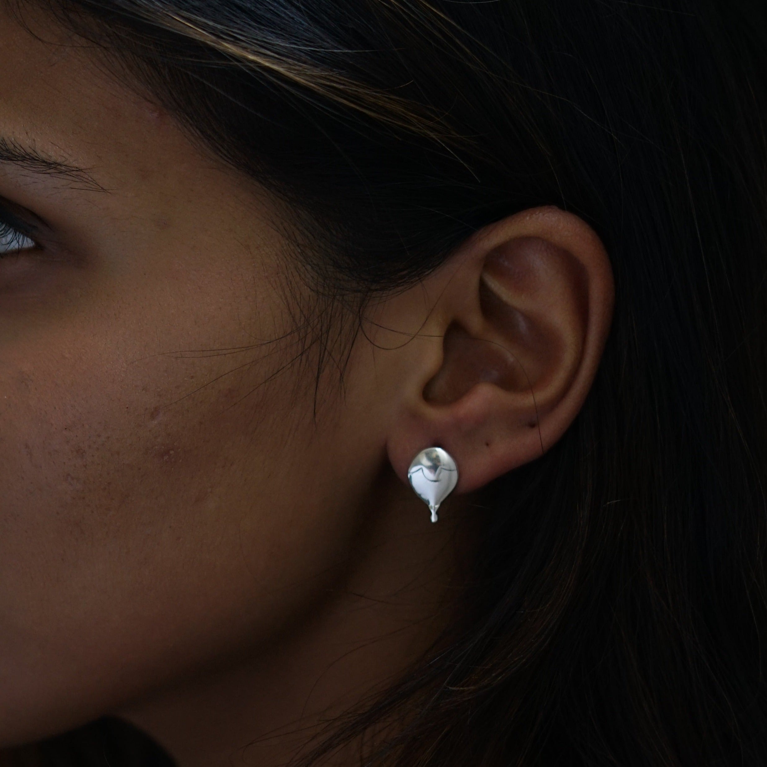 Silver Saaj Motif Earring: वांगे (Vaange)