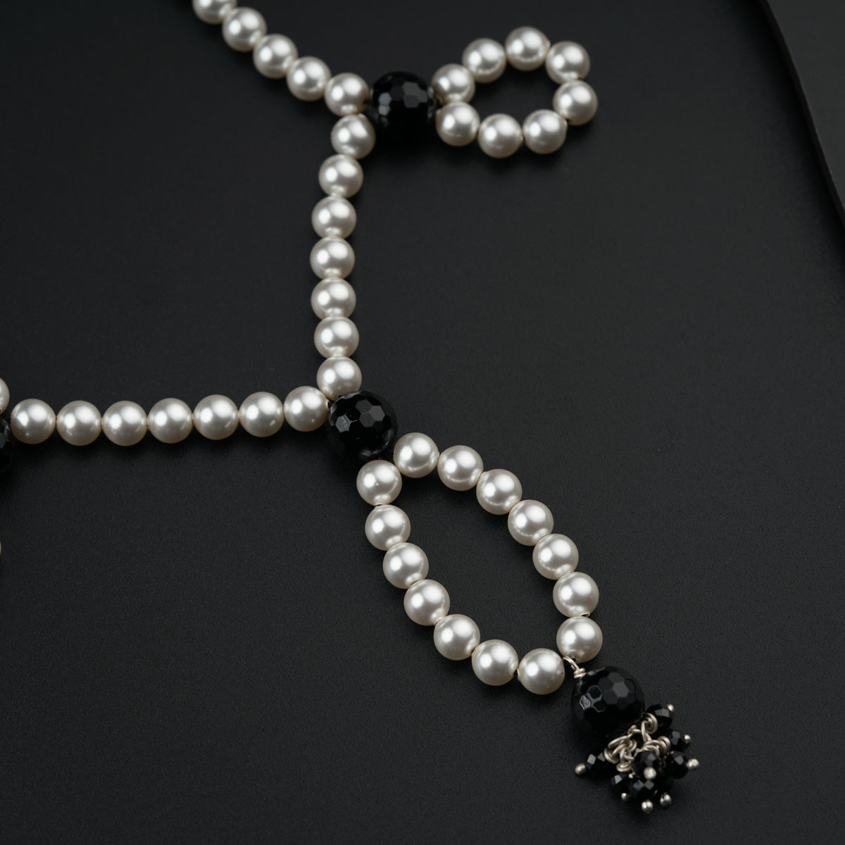 Yin Yang: Silver Necklace with Black spinel and pearls