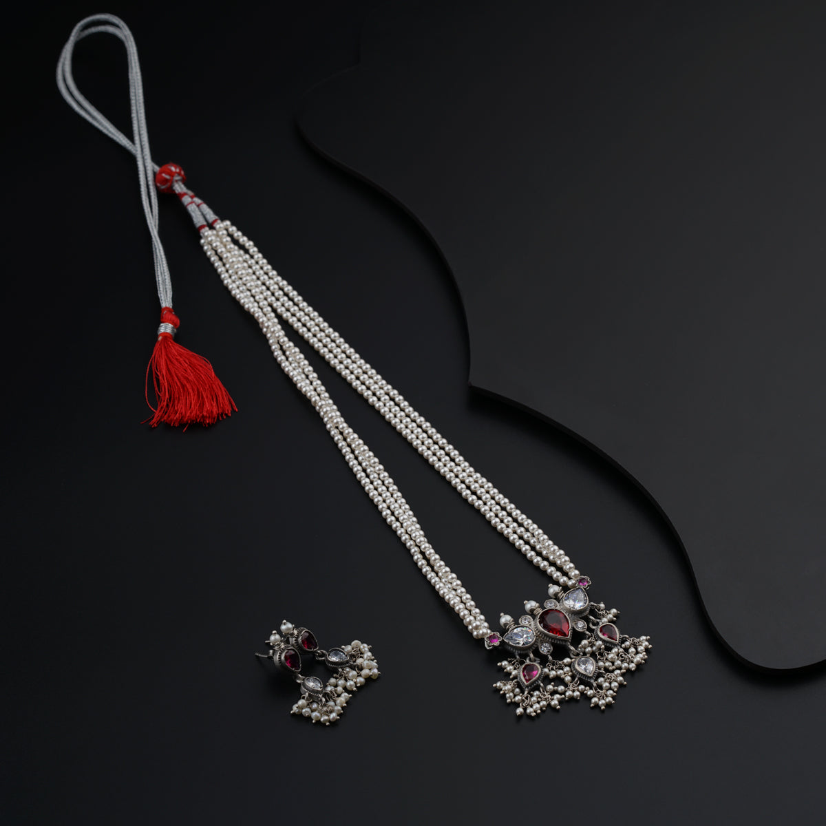 Classic Tanmani Set with high quality pearls