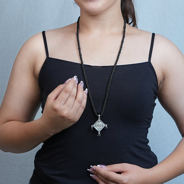 Oxidised Silver Diamond Filigree Mangalsutra