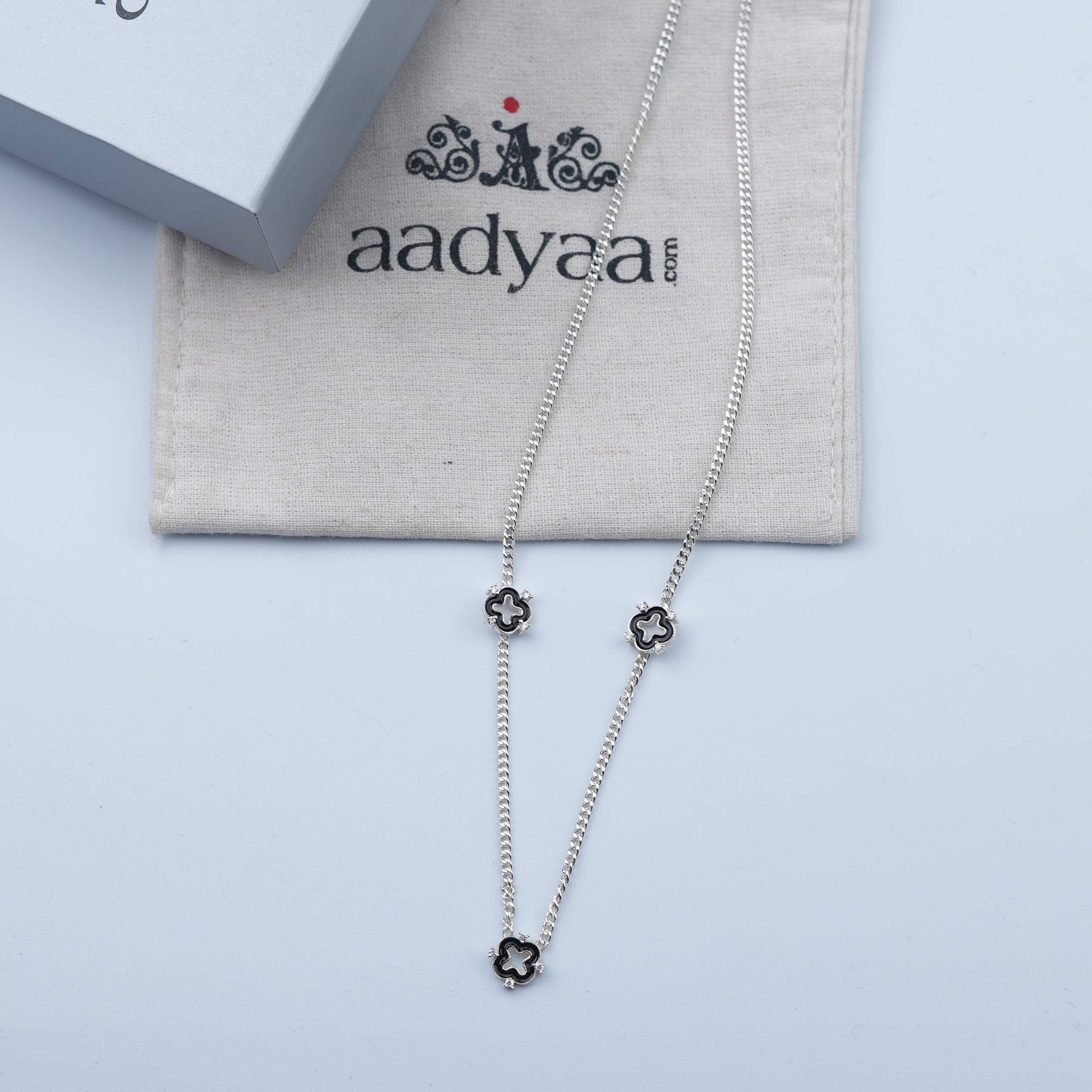 Flower Pendant Mangalsutra