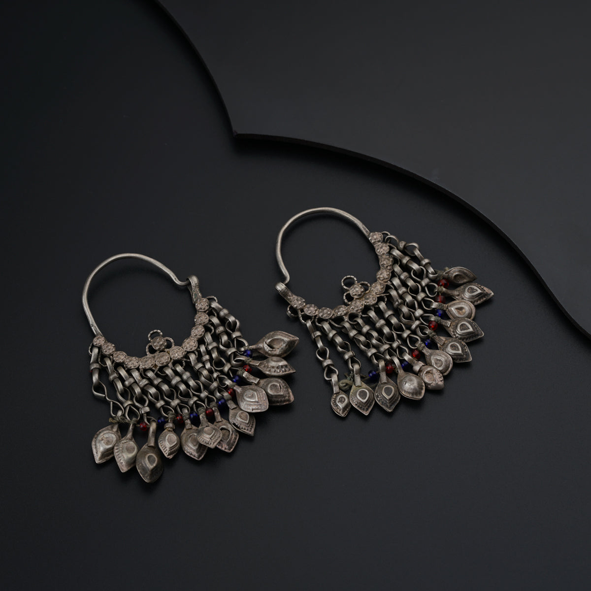 Antique Silver Baalis