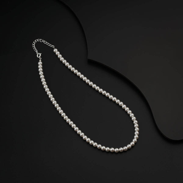 Pearl Beaded Necklace in sterling silver for elegant jewelry