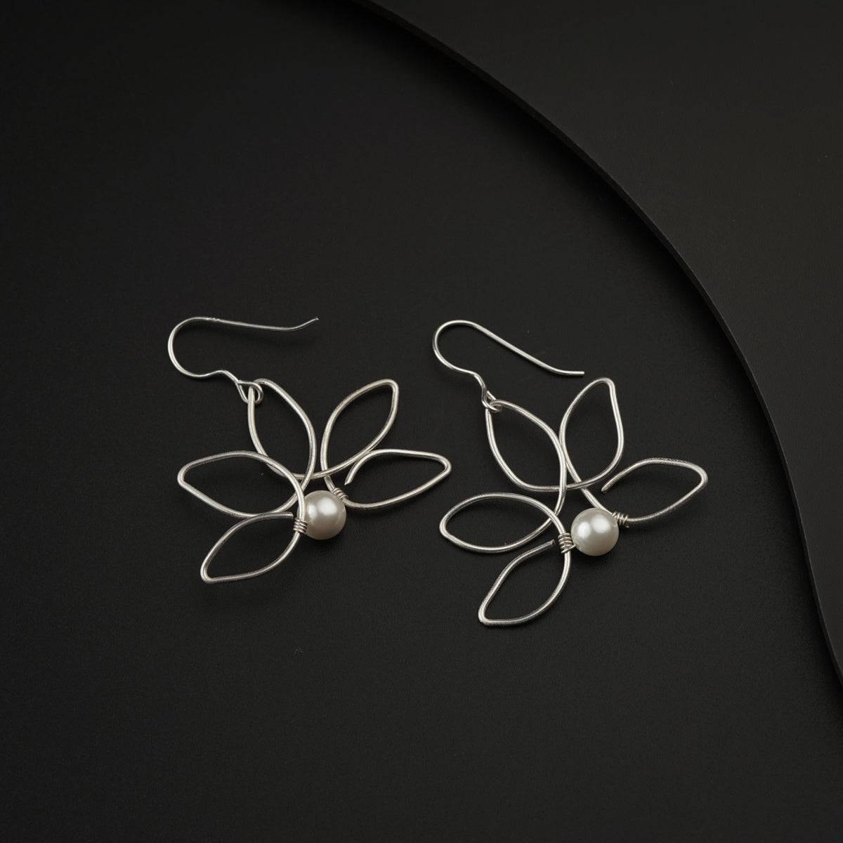 Silver Lotus Wire Earring