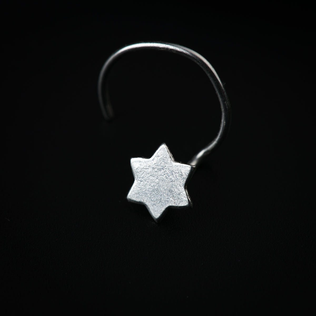 Silver Tiny Plain Star Nose pin