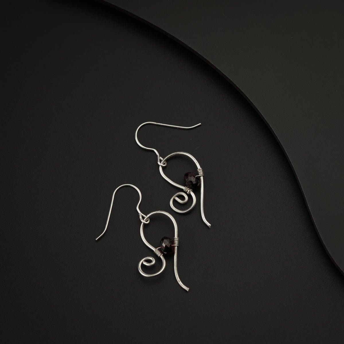 Silver Sparkle Earring with Garnet