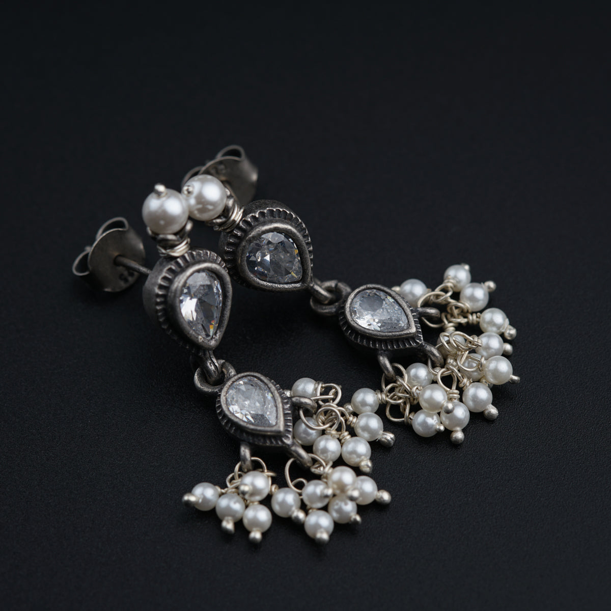 Classic Silver Tanmani Set With Baroque Pearls