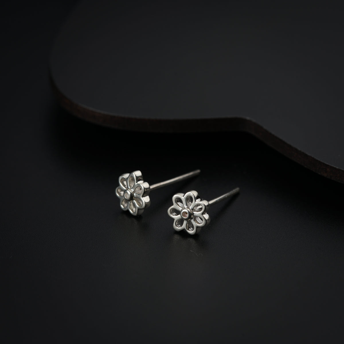 Silver Tiny Flower Earring , great for second piercing !