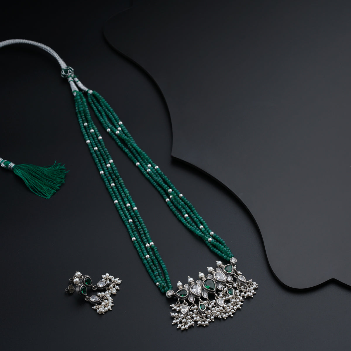 Classic Tanmani Set with Green Onyx and Pearls