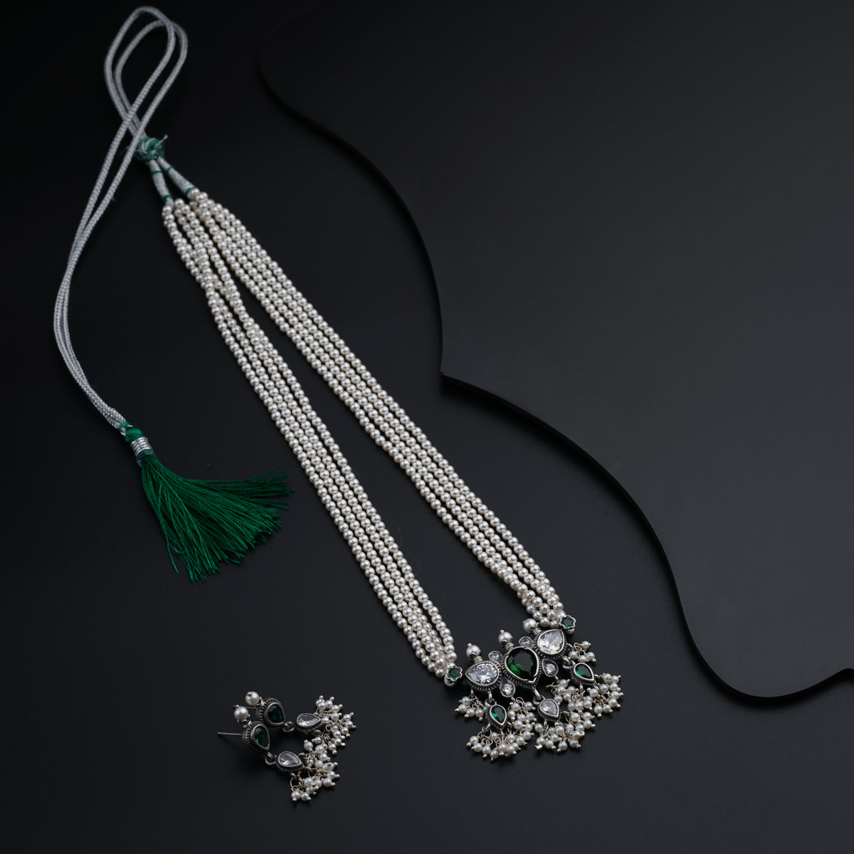 Classic Tanmani Set with High Quality Pearls