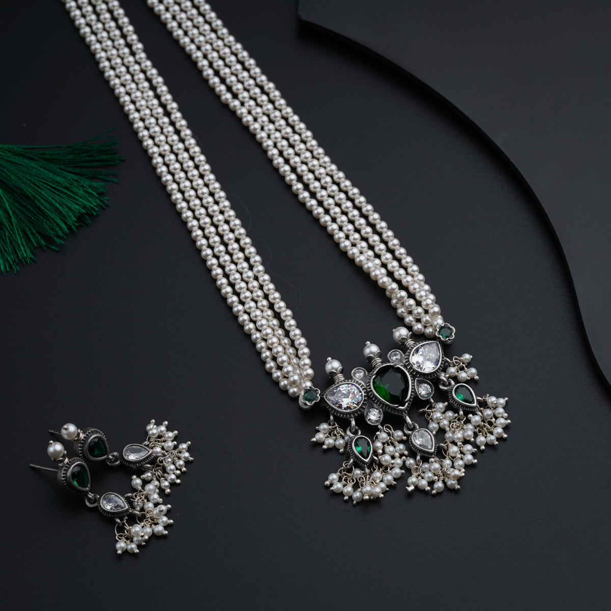 Classic Tanmani Set with High Quality Pearls