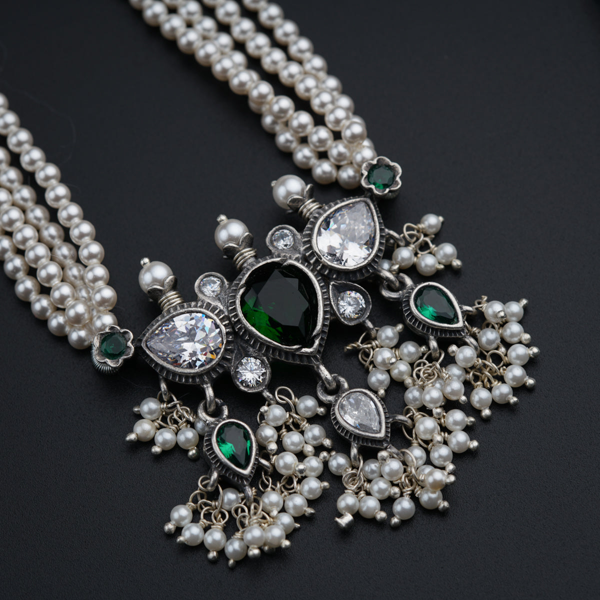 Classic Tanmani Set with High Quality Pearls