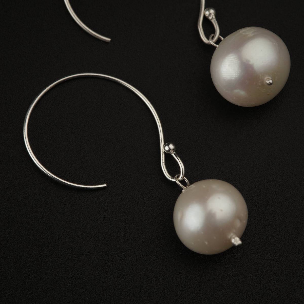Pearl Silver Earring