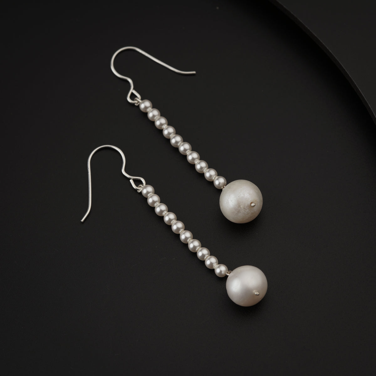 Pearl Dangler Earring