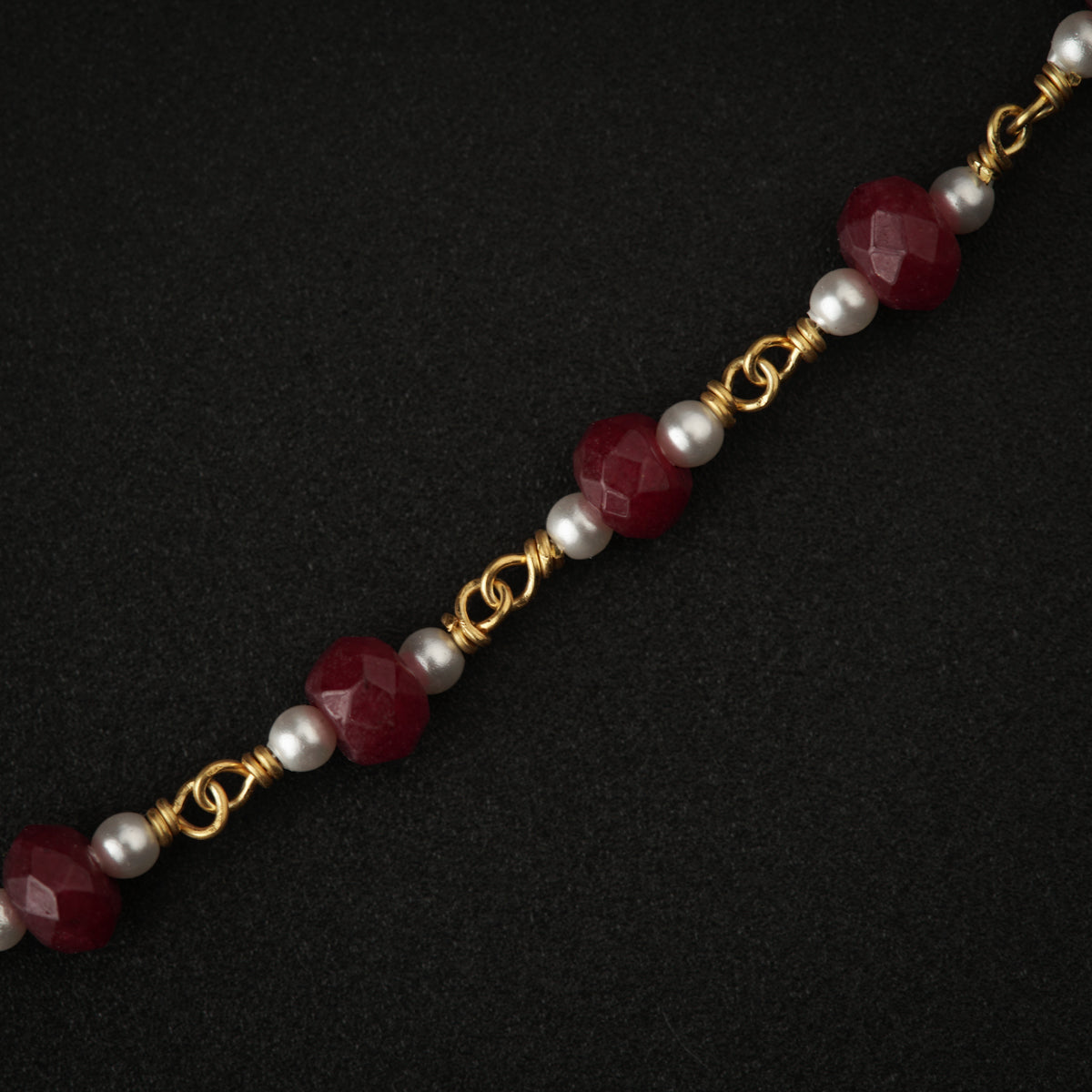 Garnet Mundavali | 92.5 Silver | 22K Gold Plated