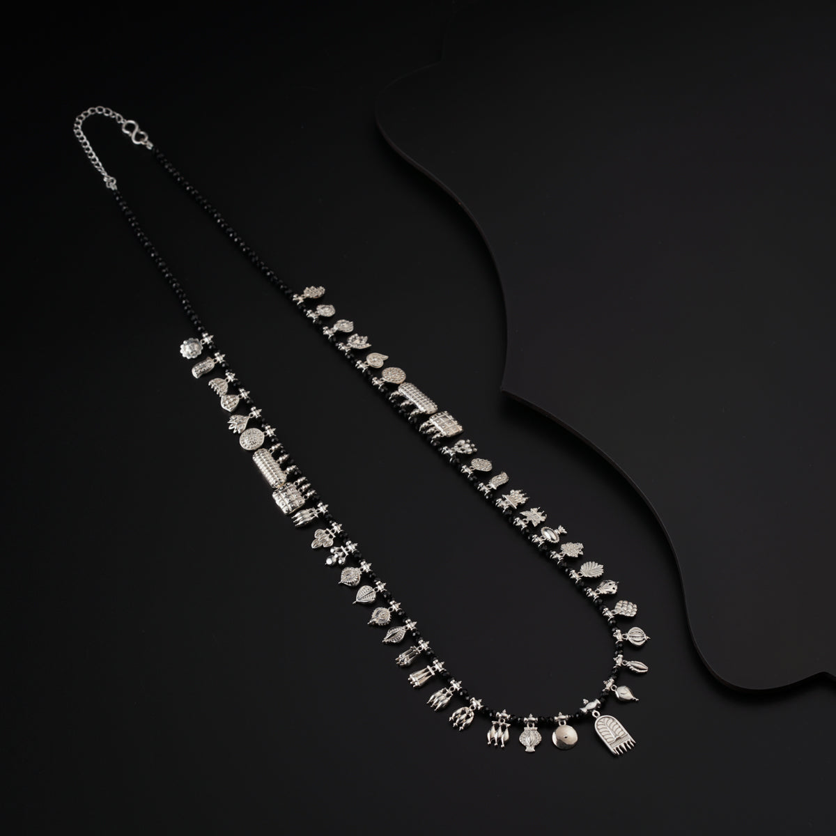 The Aadyaa Saaj (Silver, Black spinel) Short | 92.5 Silver | Shiny Silver Finish