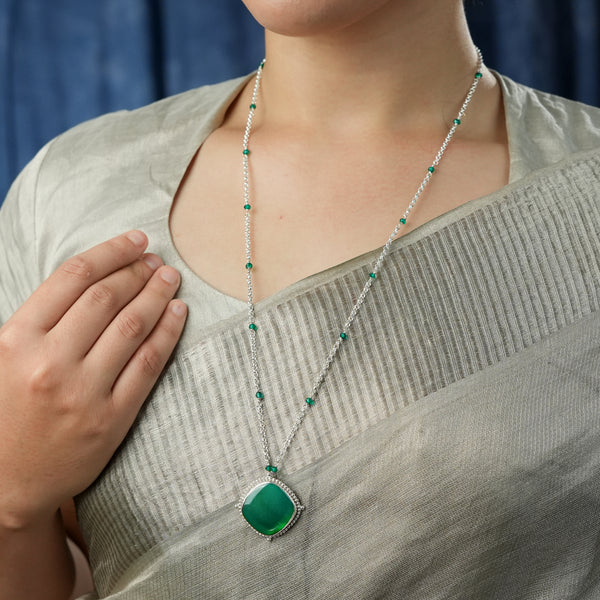 Luxe Necklace – Square Green Onyx & Chain