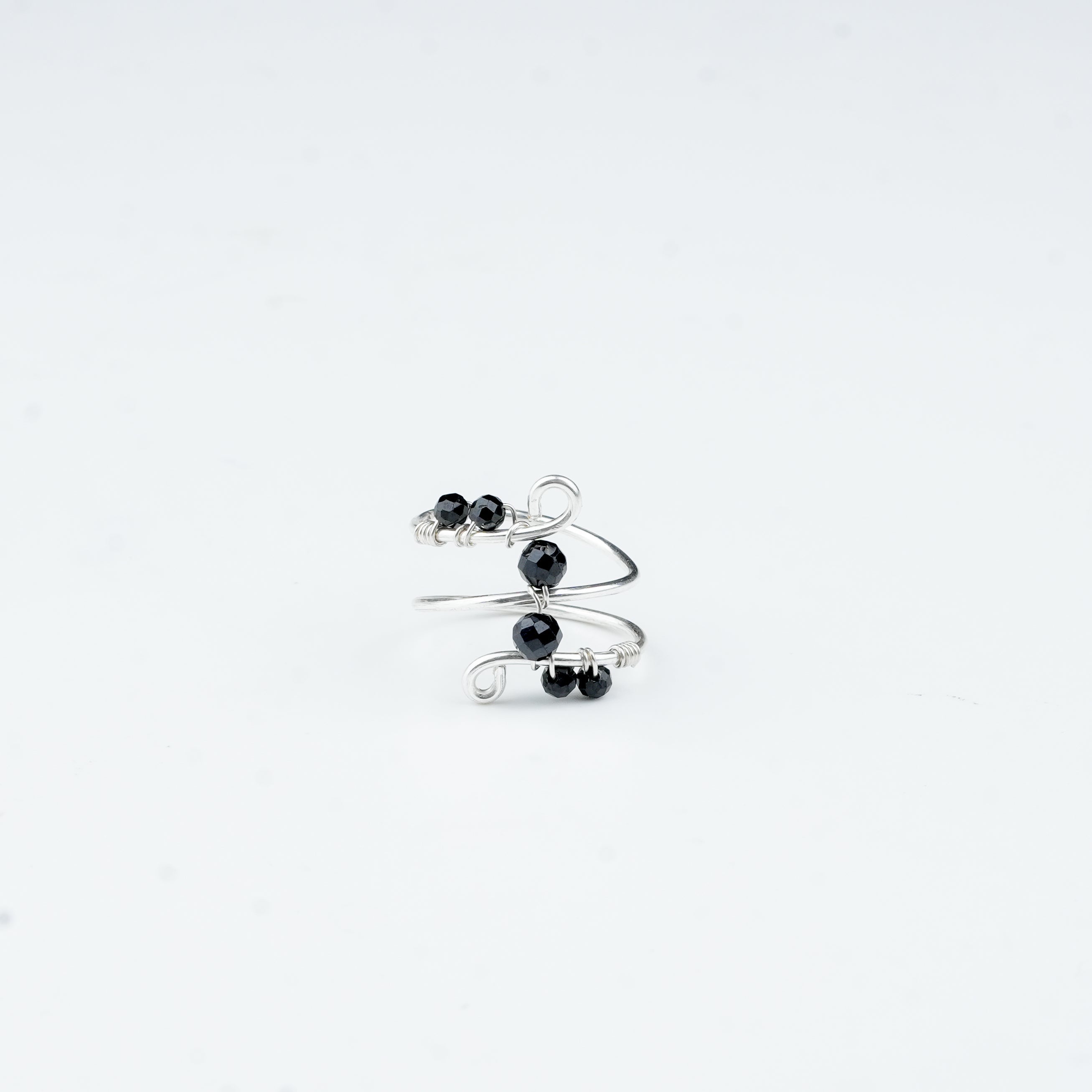 Project Handmade black spinel silver ring