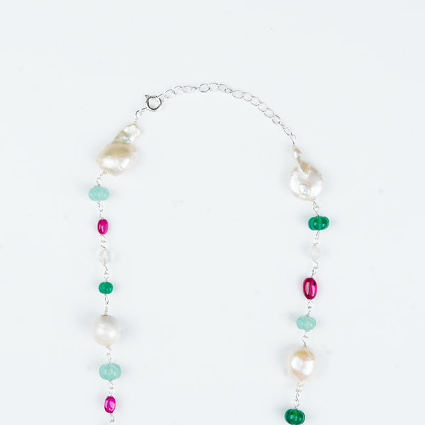 Close-up of Multicolour Stone Ganthan Necklace with Baroque Pearls