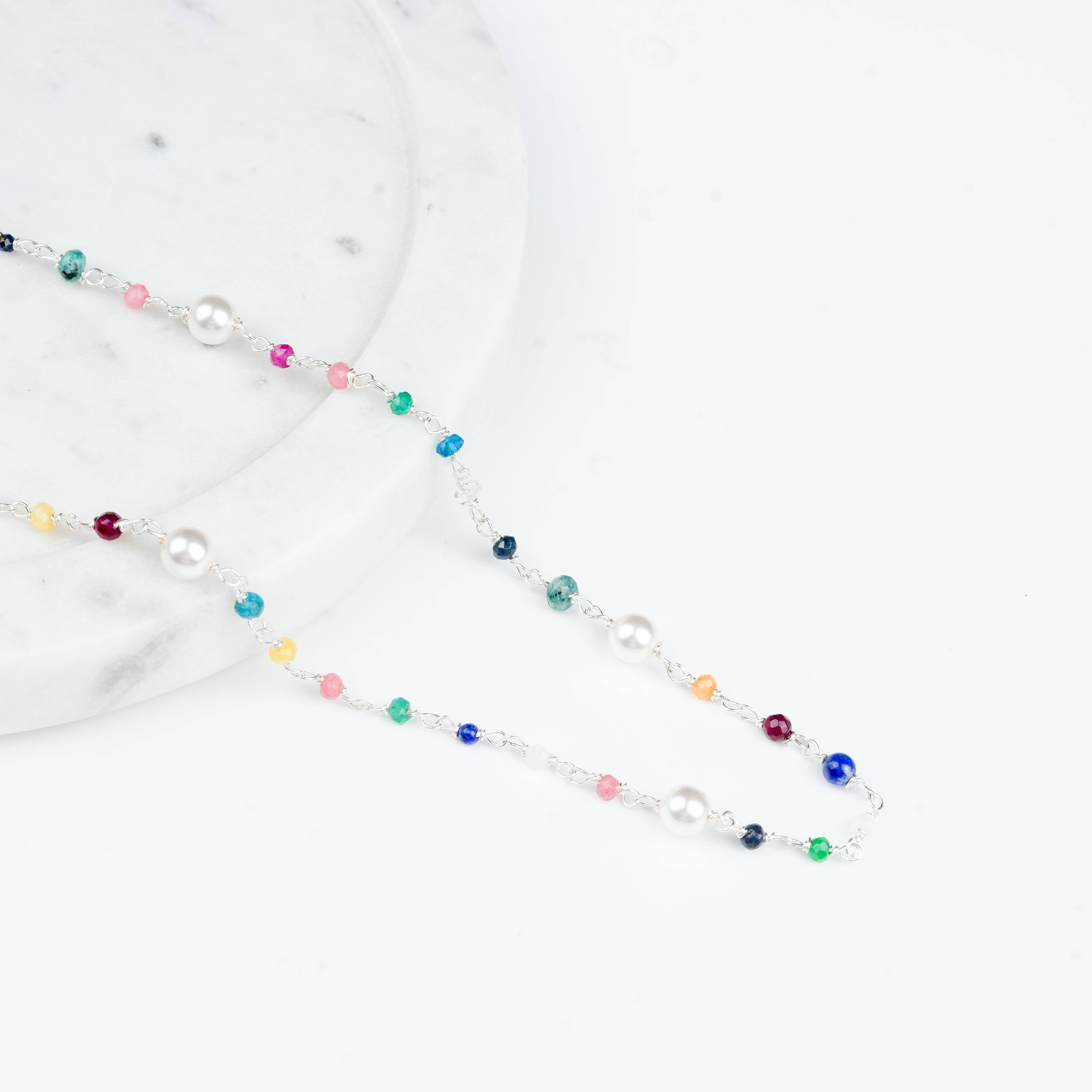 Close-up of Multicolour Small Stone Ganthan Necklace with Pearls