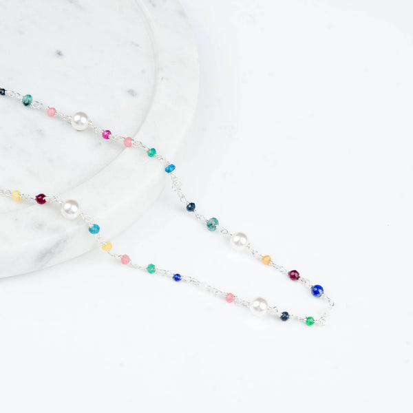 Close-up of Multicolour Small Stone Ganthan Necklace with Pearls