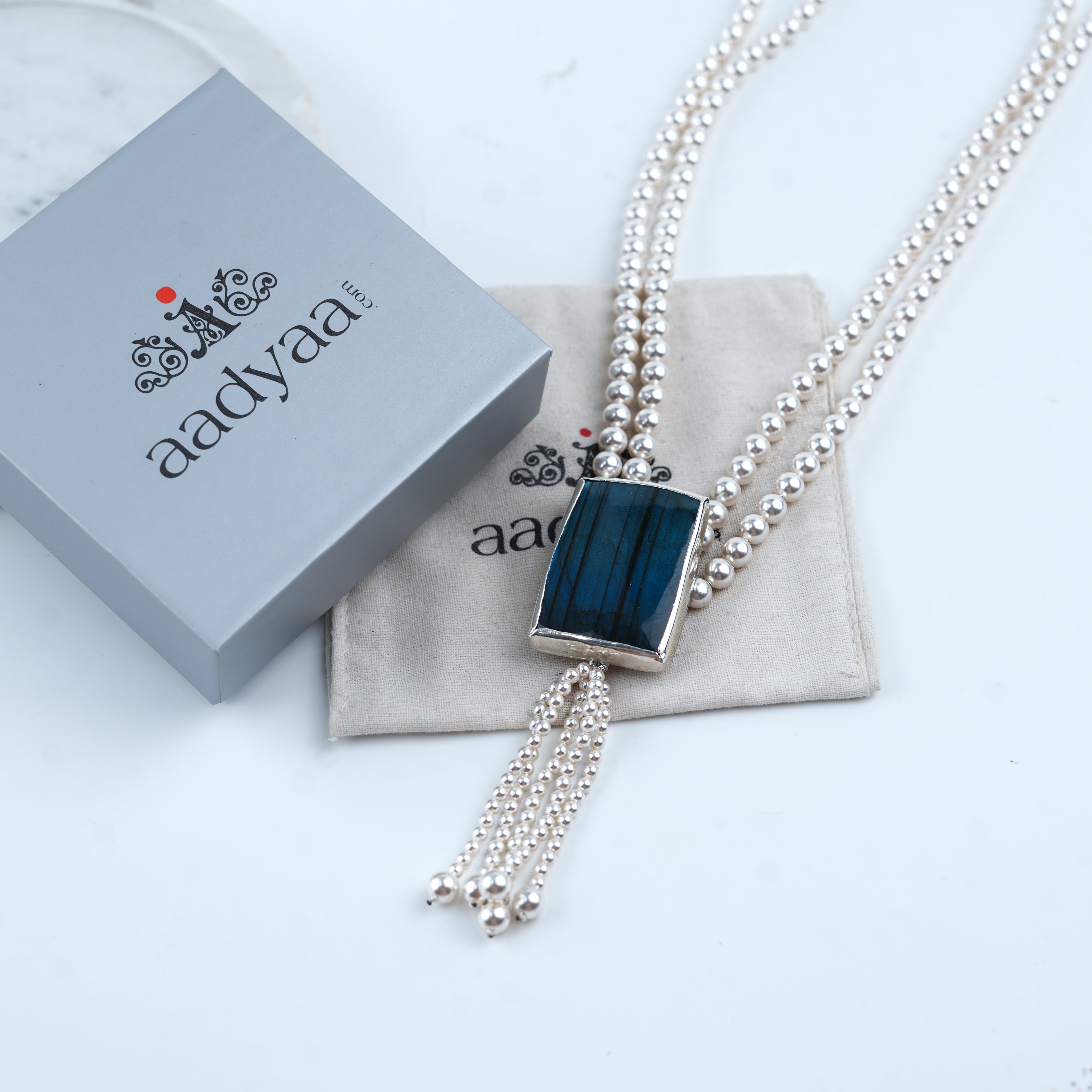 Luxe Necklace – Labradorite & Pearls