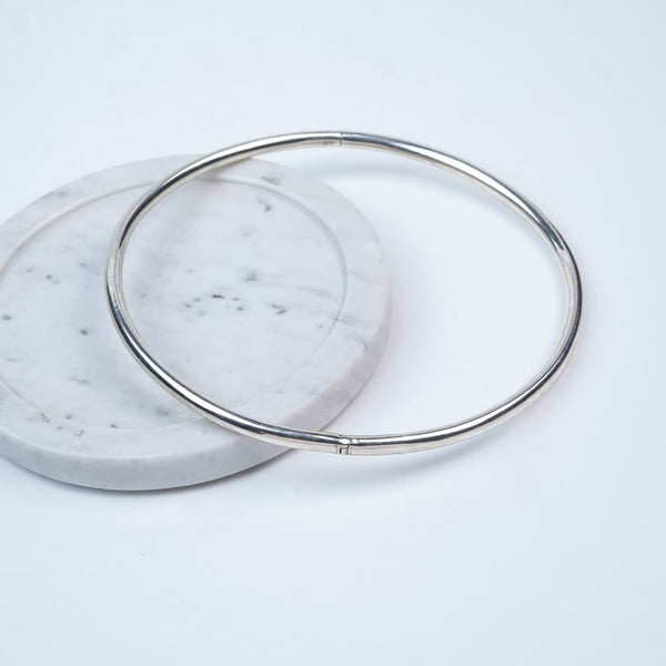 Silver Plain Hasli Necklace