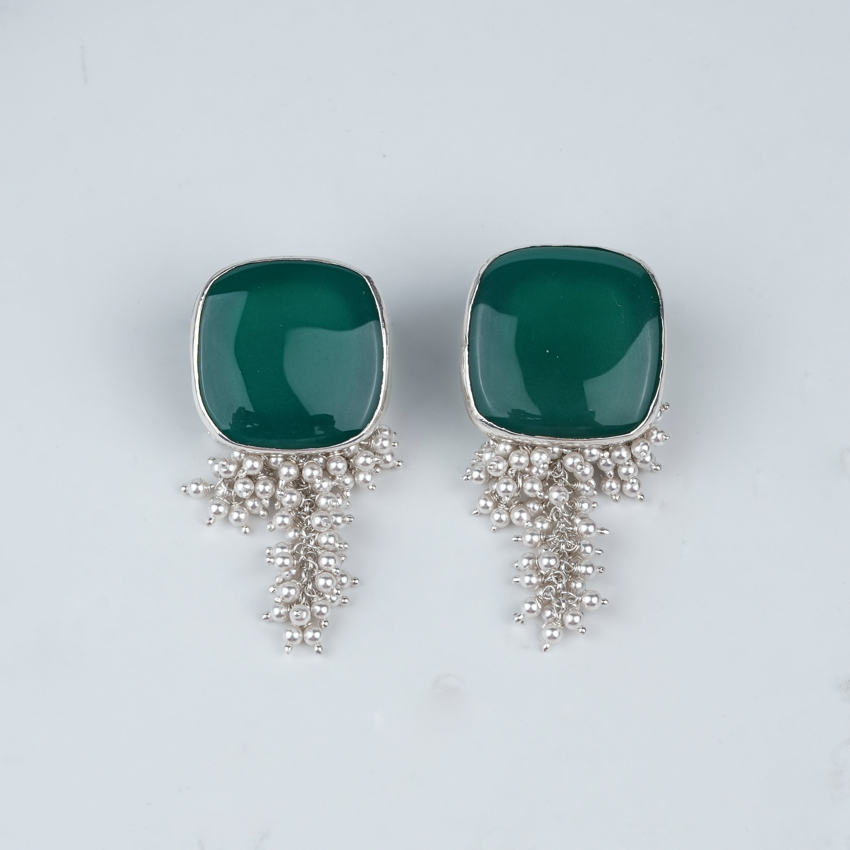 Luxe Earrings – Green Onyx & Pearl Bunch