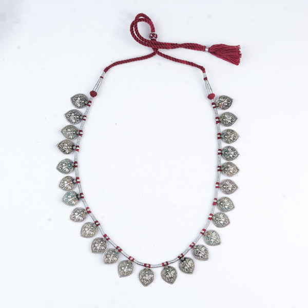 Silver Oxidised Leaf-Shaped Putali Necklace with Red Thread