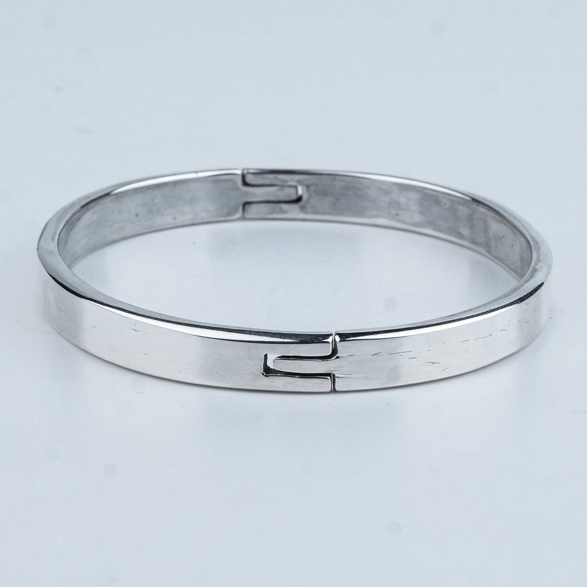 Silver Openable Plain Bracelet
