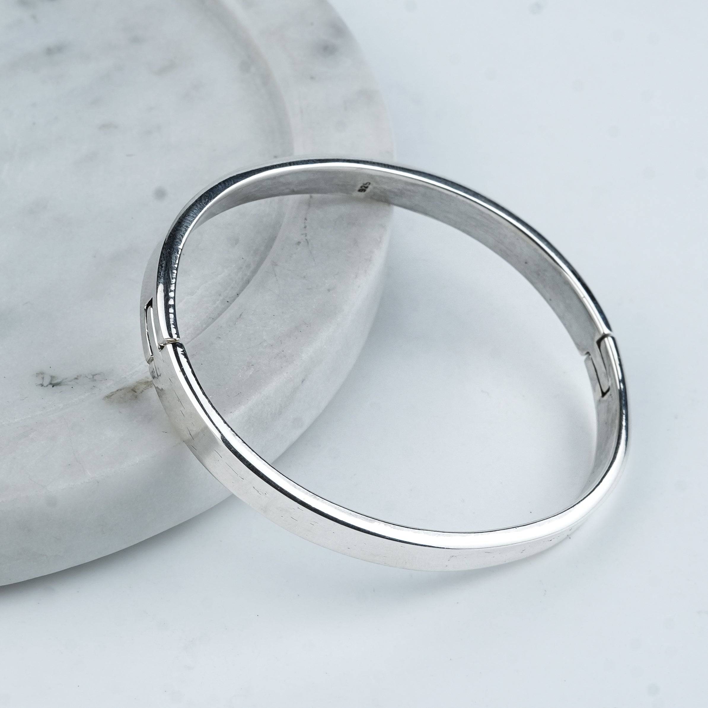 Silver Openable Plain Bracelet