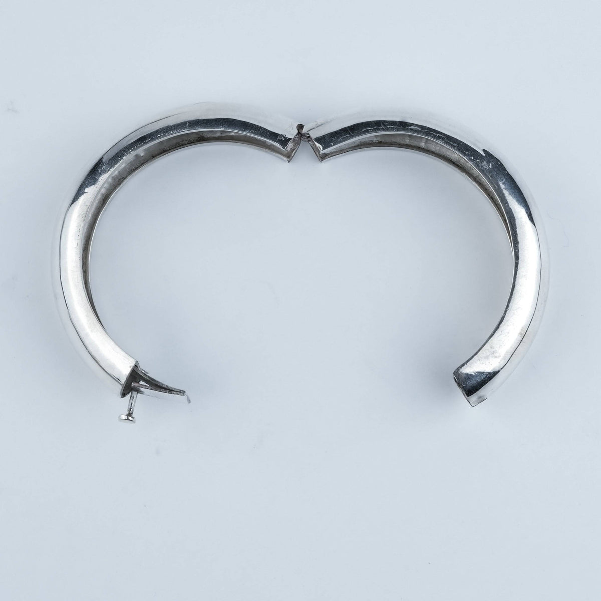 Silver Statement Openable Bangle