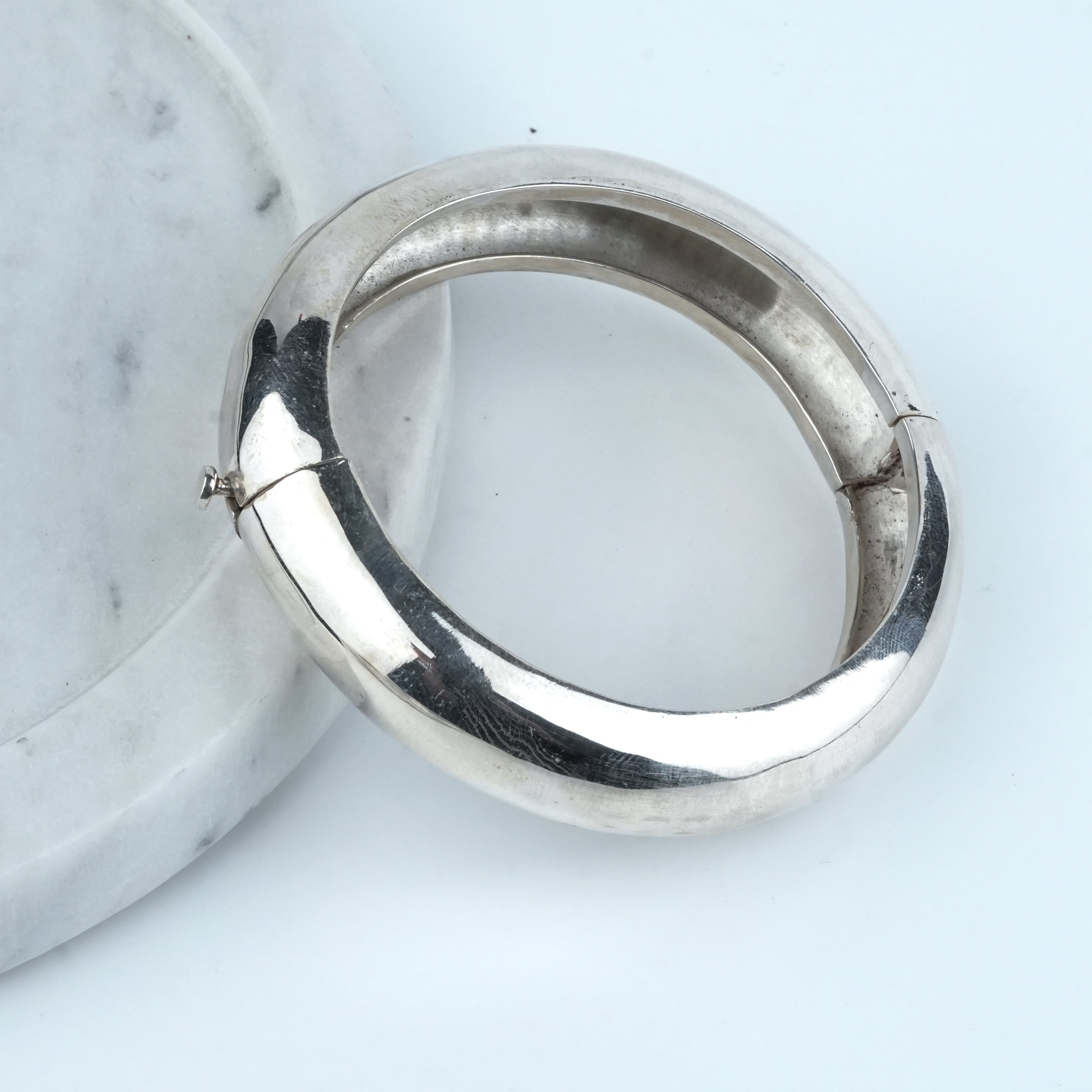 Silver Statement Openable Bangle