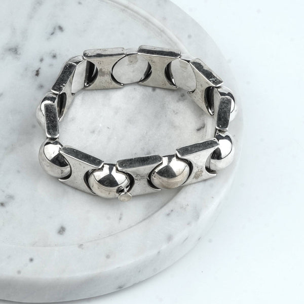 Silver Movable Button Bracelet