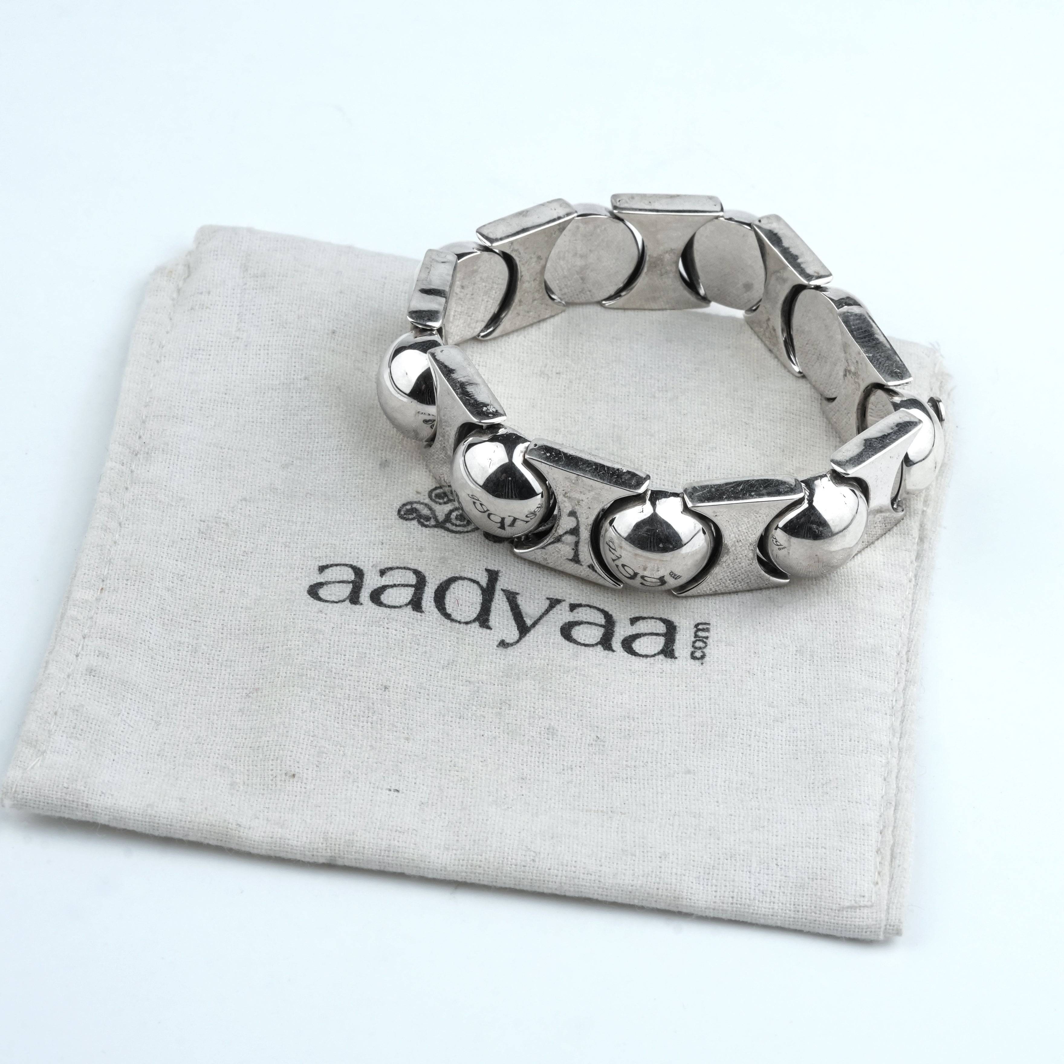 Silver Movable Button Bracelet
