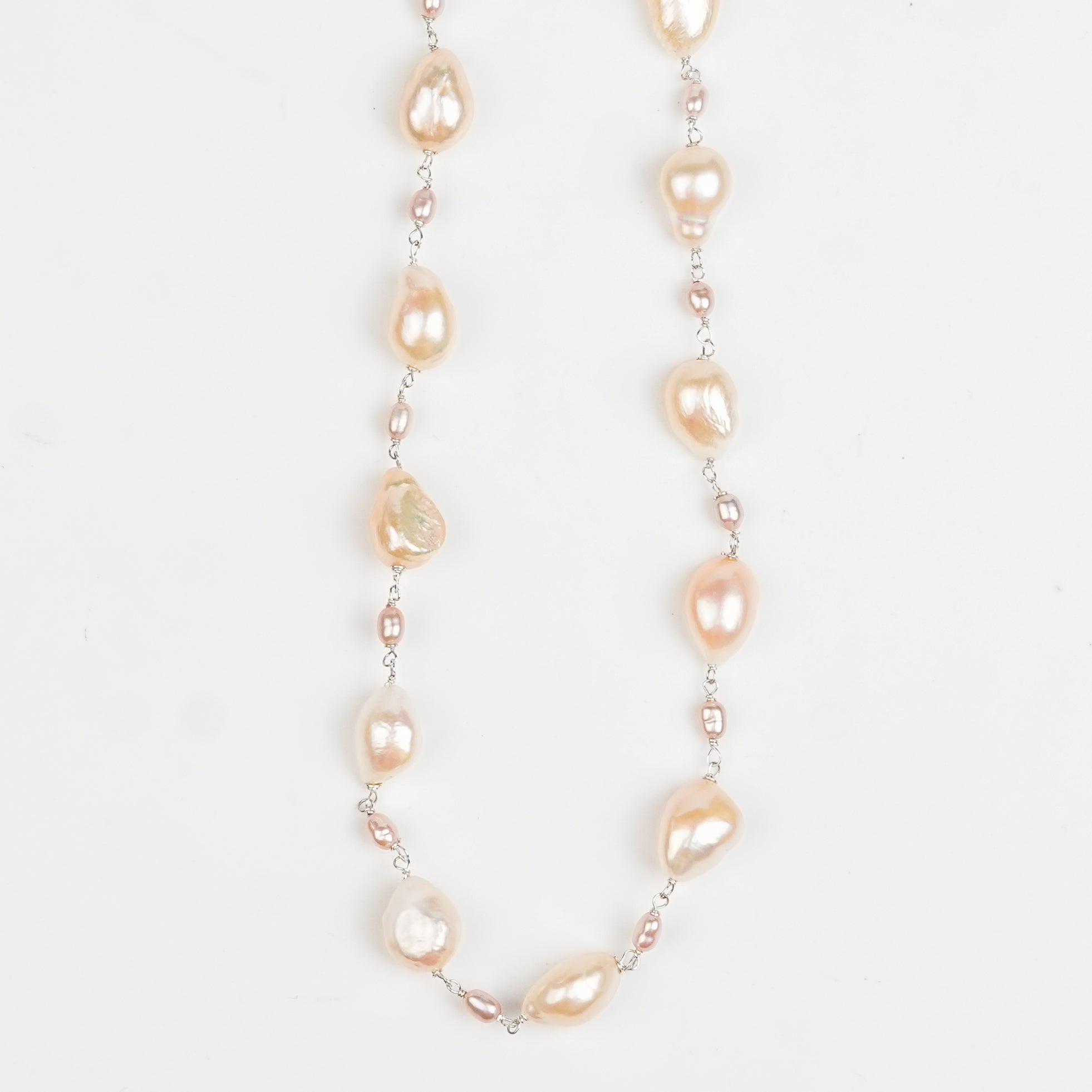 Fresh Water and Rice Pearl Ganthan Necklace