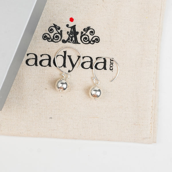 Silver Sarmanee Dangling Earrings – 8 mm Bead | 92.5 Sterling Silver
