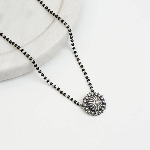 Close-up of Silver Oxidized Dome Mangalsutra showcasing intricate craftsmanship, oxidized detailing, and black bead chain