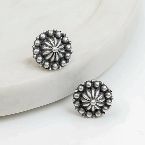 Model styling Silver Oxidized Dome Earrings with a traditional outfit for an elegant festive appearance