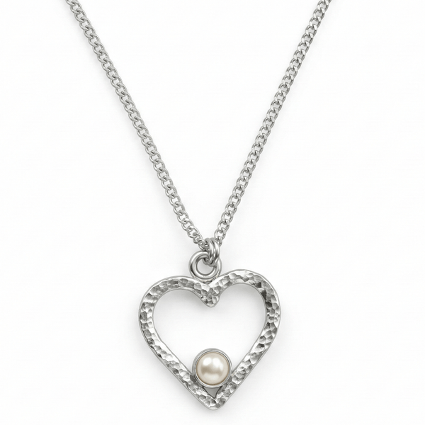 Silver heart pendant necklace with pearl detail