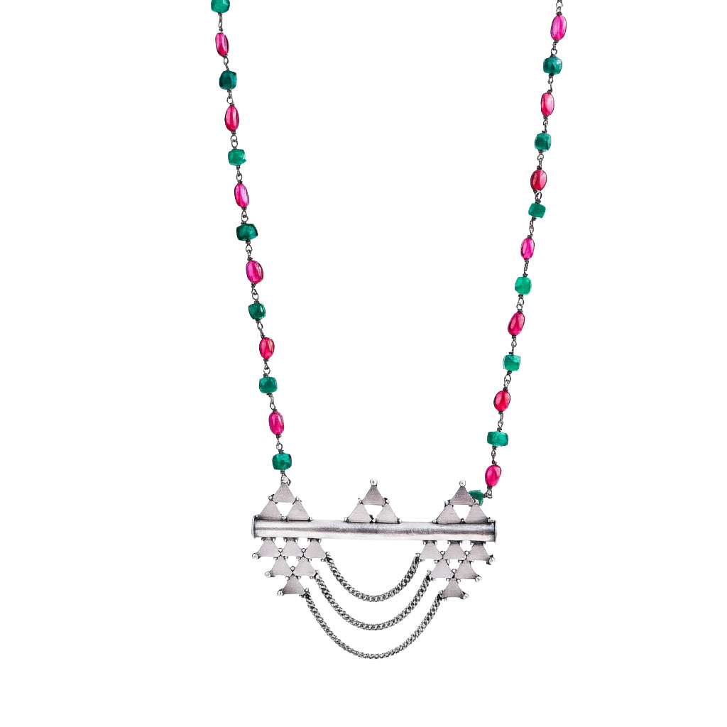 Straight and slant Necklace with Garnets and Green Onyx ( Long Chain Pendant )