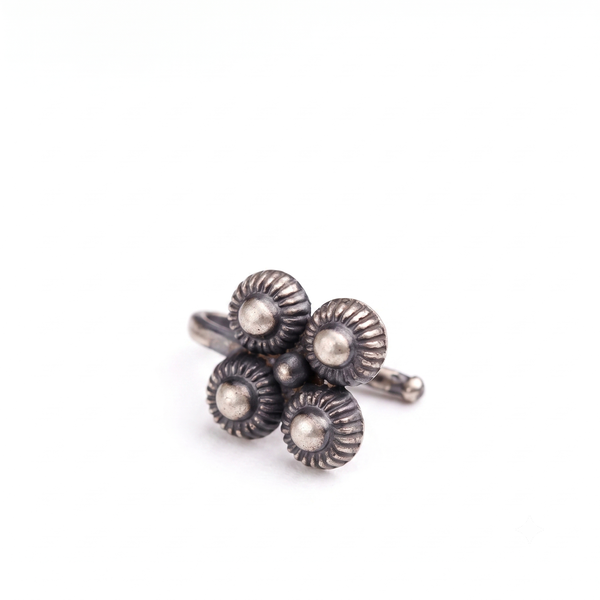 The 4 Dot Nose Pin (Clip on)