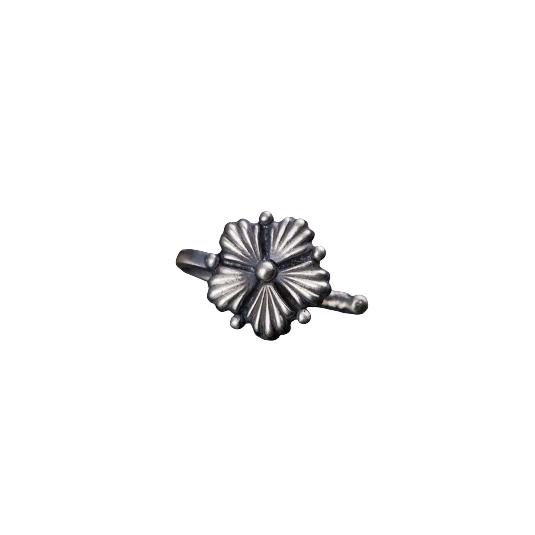 Jaswandi Nose pin (Clip on)