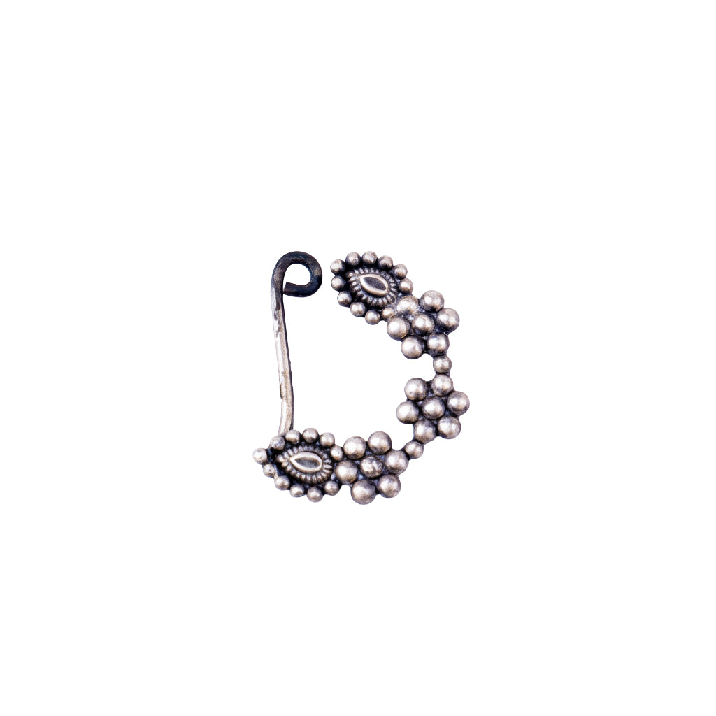 Itihaas kudi nath small left clip on in 92.5 sterling silver